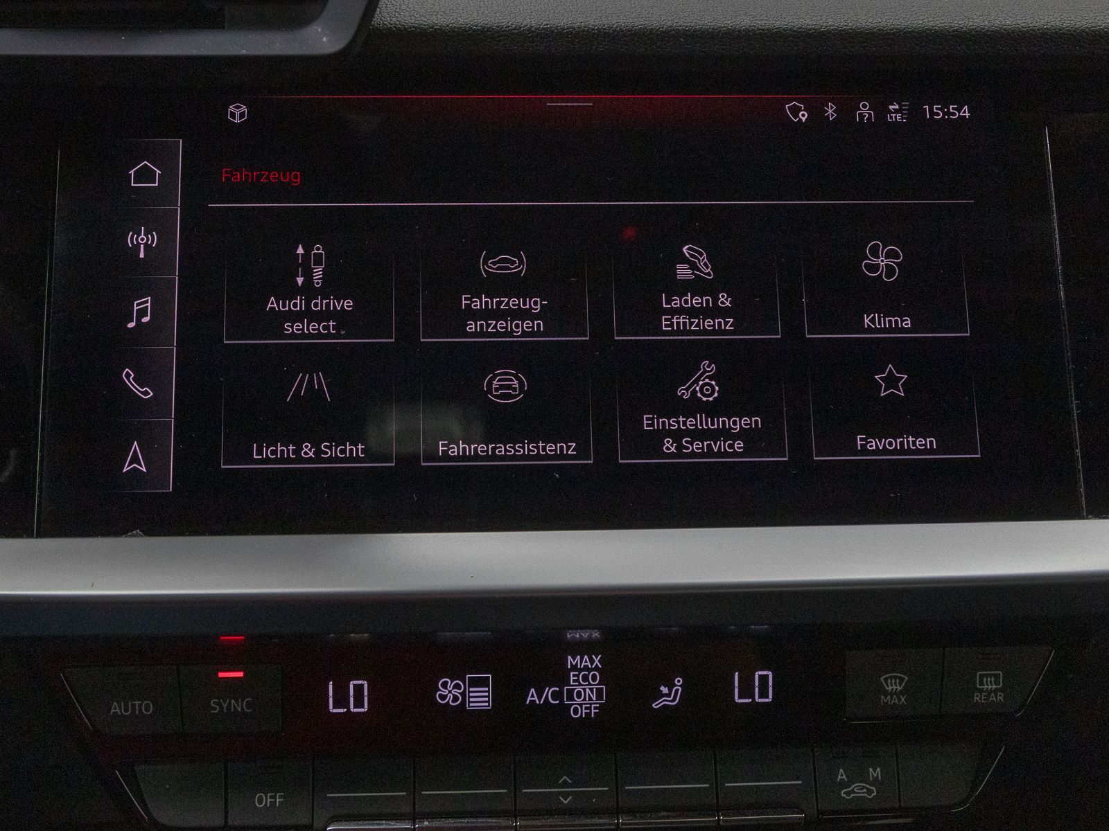 Audi A3 Sportback 40 TFSIe NAVI+ VIRTUAL LM18 SOUND