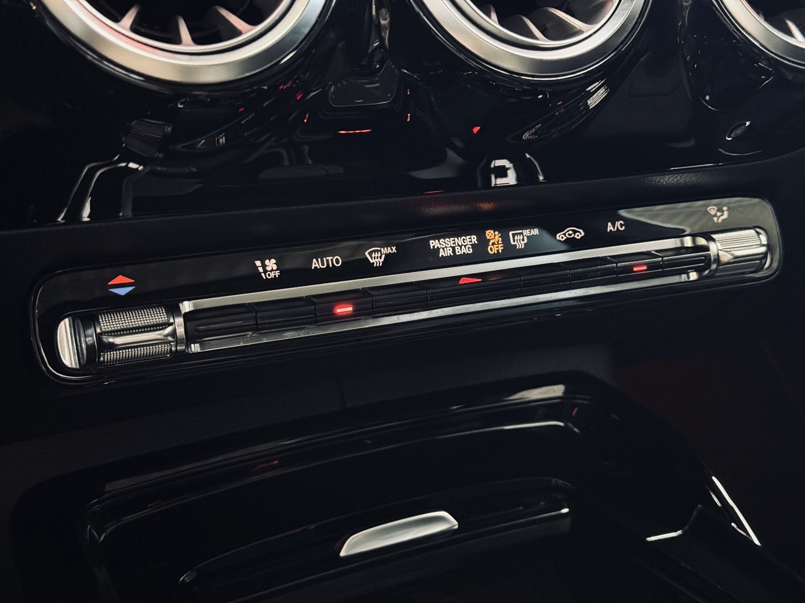 Mercedes-Benz CLA 45 AMG 4Matic - Samsaru's Car Outlet