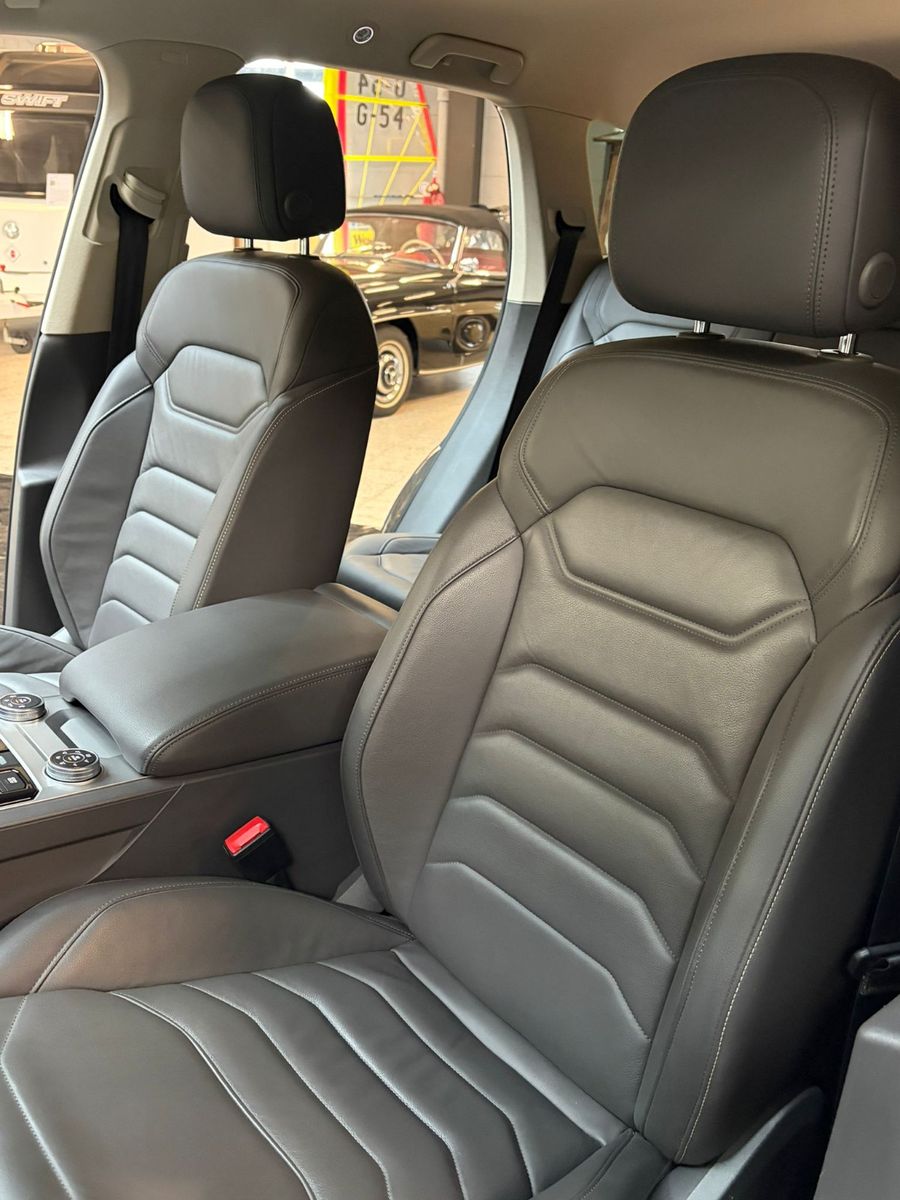 Volkswagen Touareg Atmosphere 4Motion virtual Memory AHK