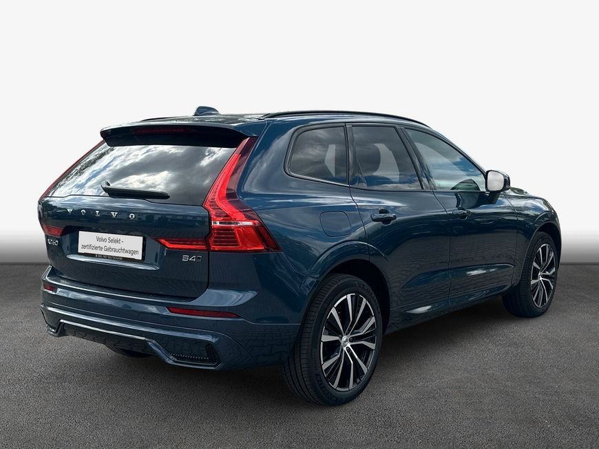 Volvo XC60 B4 D AWD Plus Dark