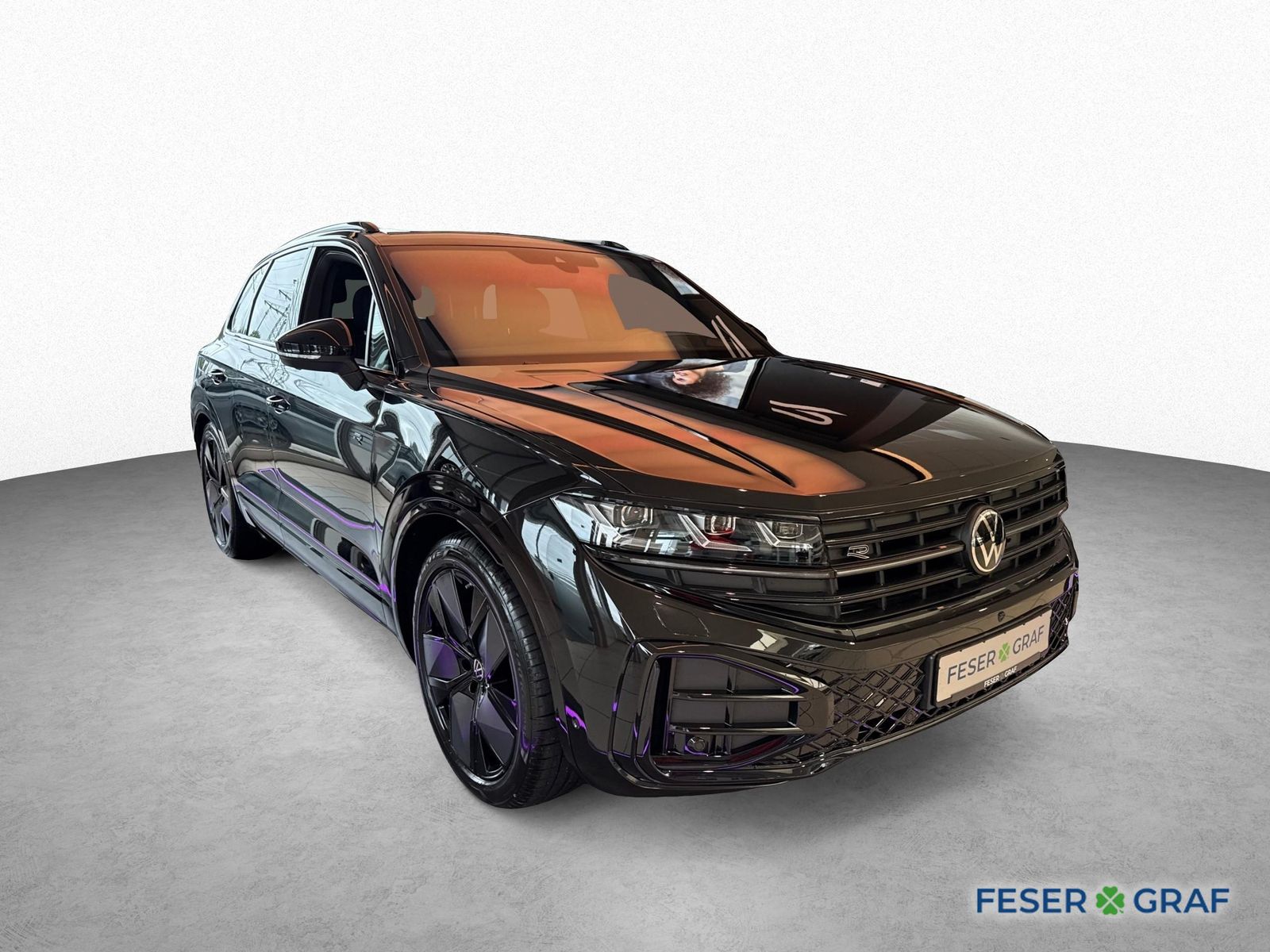 Volkswagen Touareg 3.0 TDI DSG R-LINE AHK DYNADUIO HUD PANO