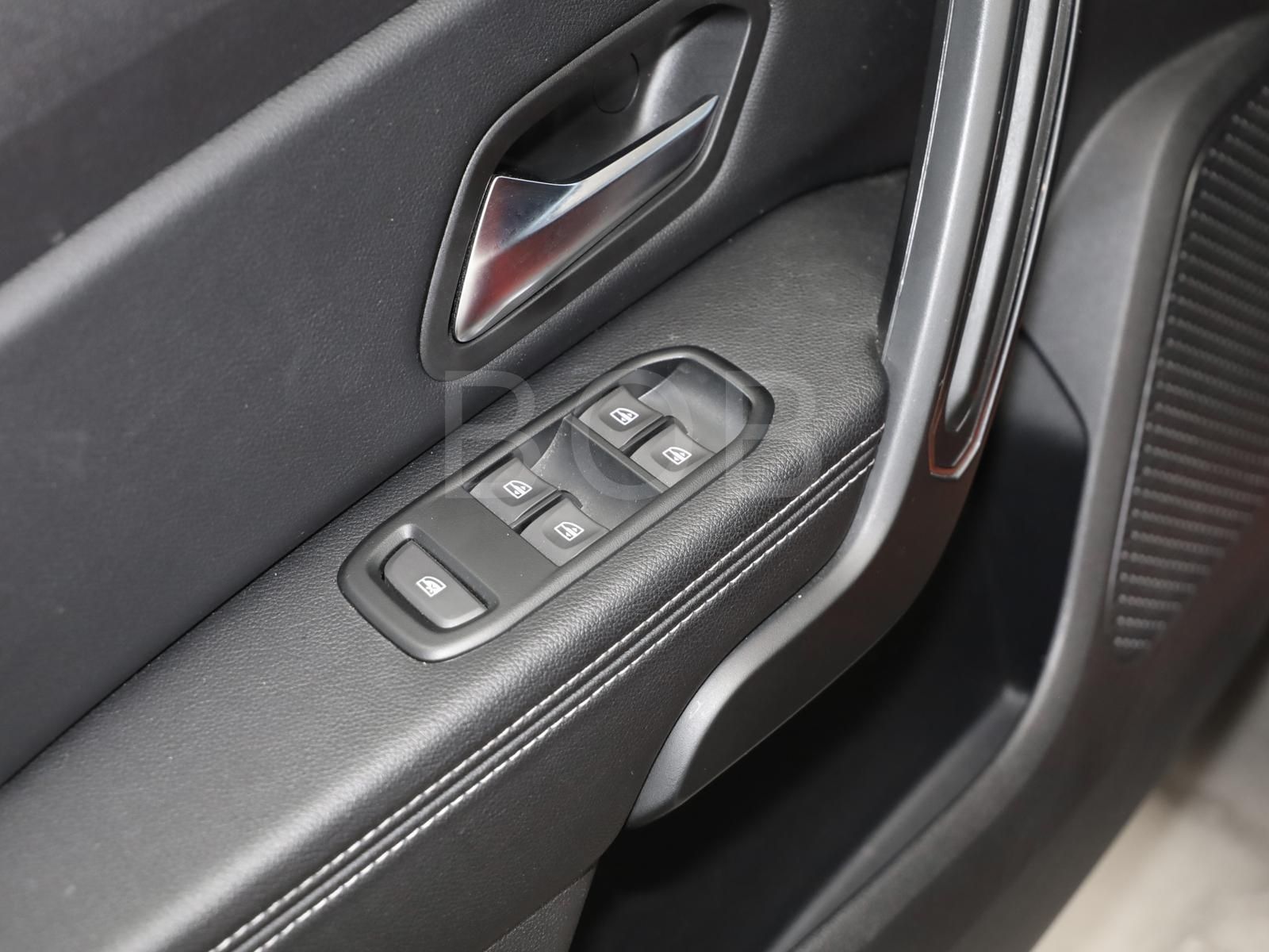 Dacia Duster Prestige+ TCe 150 4WD - Samsaru's Car Outlet