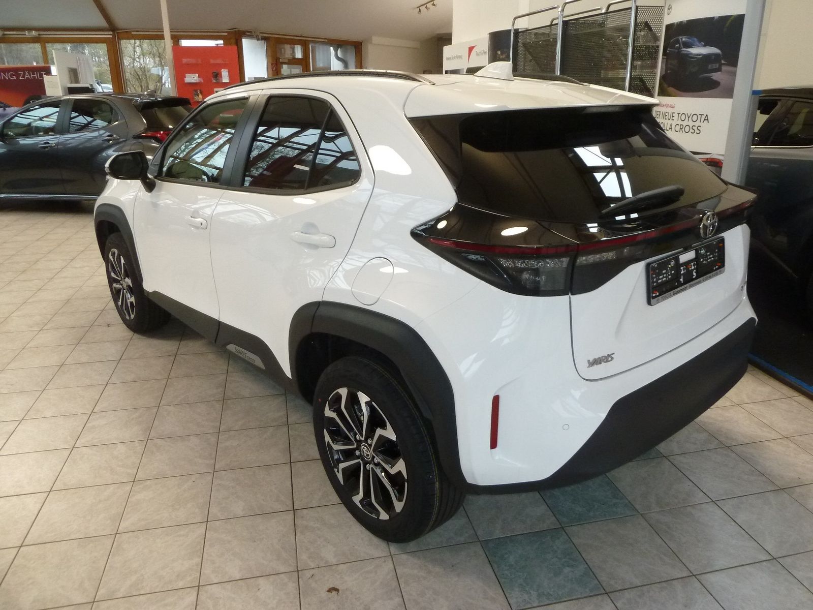 Toyota Yaris Cross Hybrid Teamplayer *Winterpaket*
