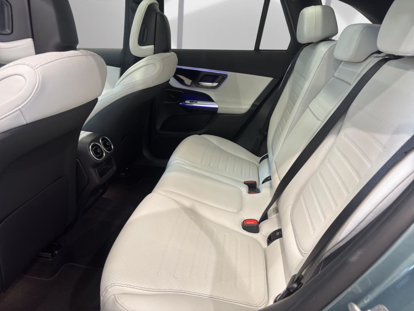 Mercedes-Benz GLC 220 d 4M EDITION AMG LINE AHK+PANO+DIST+360°