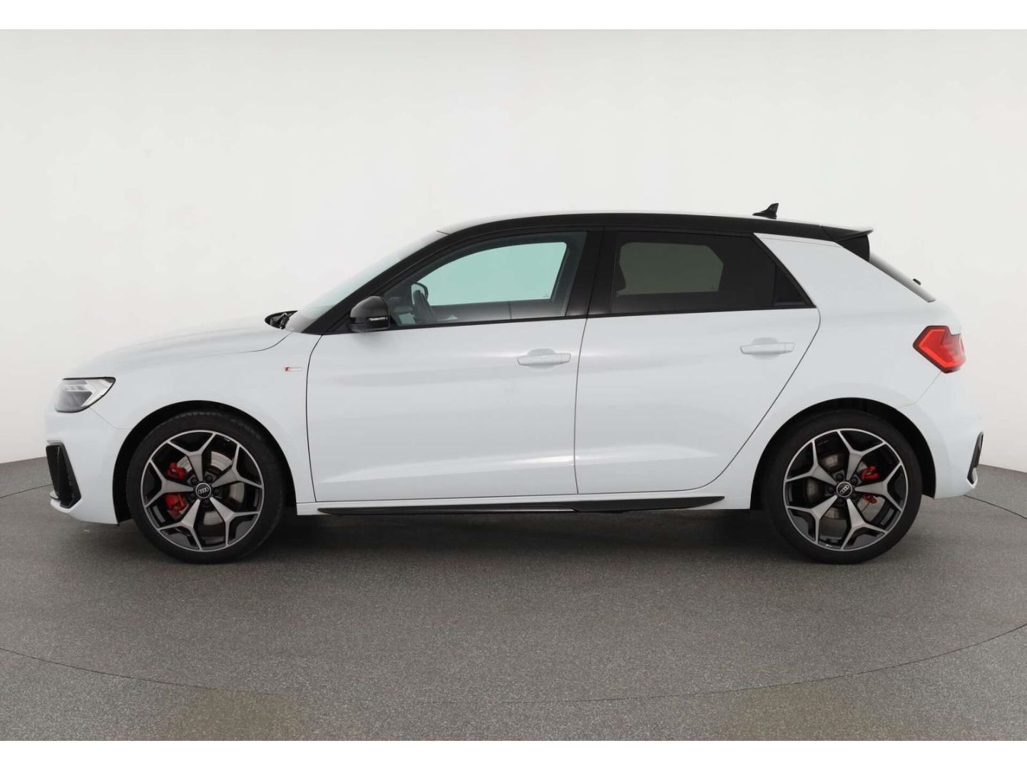 Audi A1 Sportback 40 TFSI S line VC/NAV/SH/DAB/LED