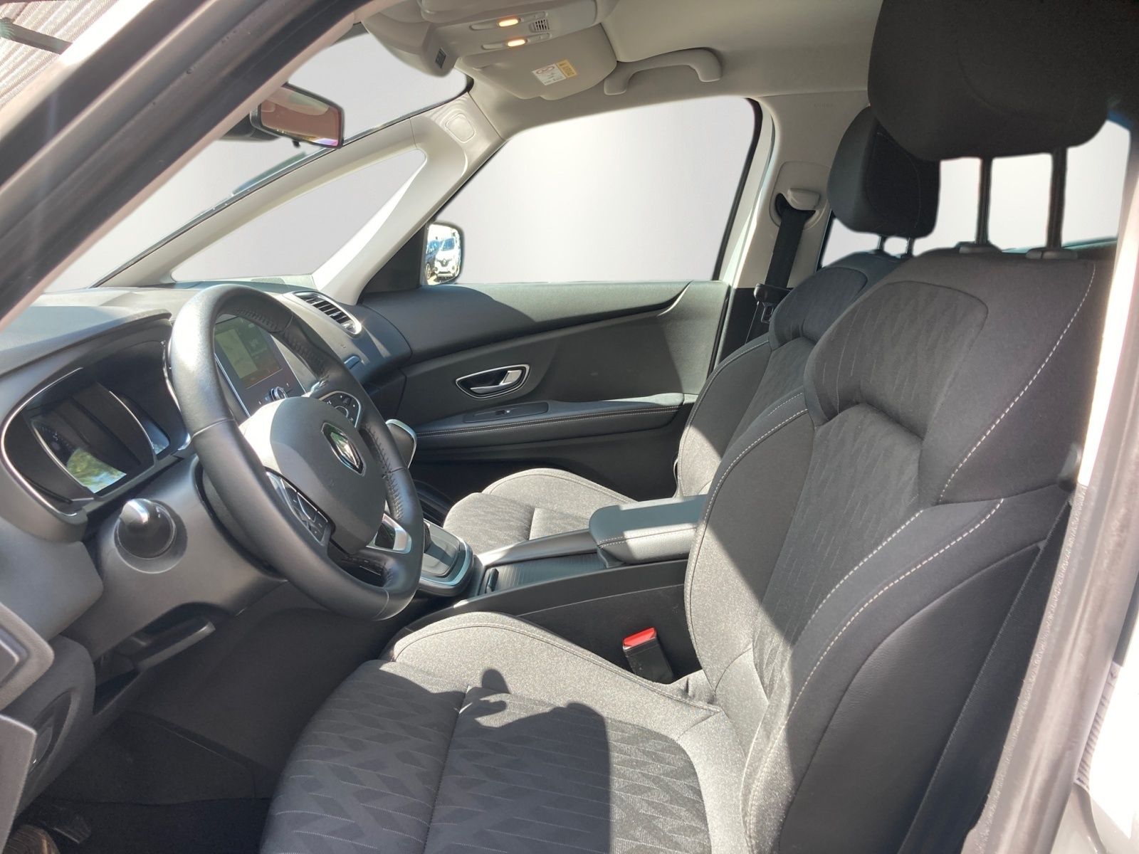 Renault Scenic LIMITED - Samsaru's Car Outlet