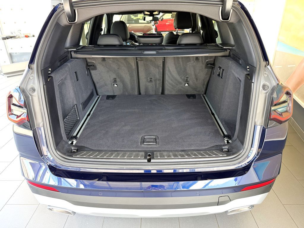 BMW X3 xDrive30d - Samsaru's Car Outlet