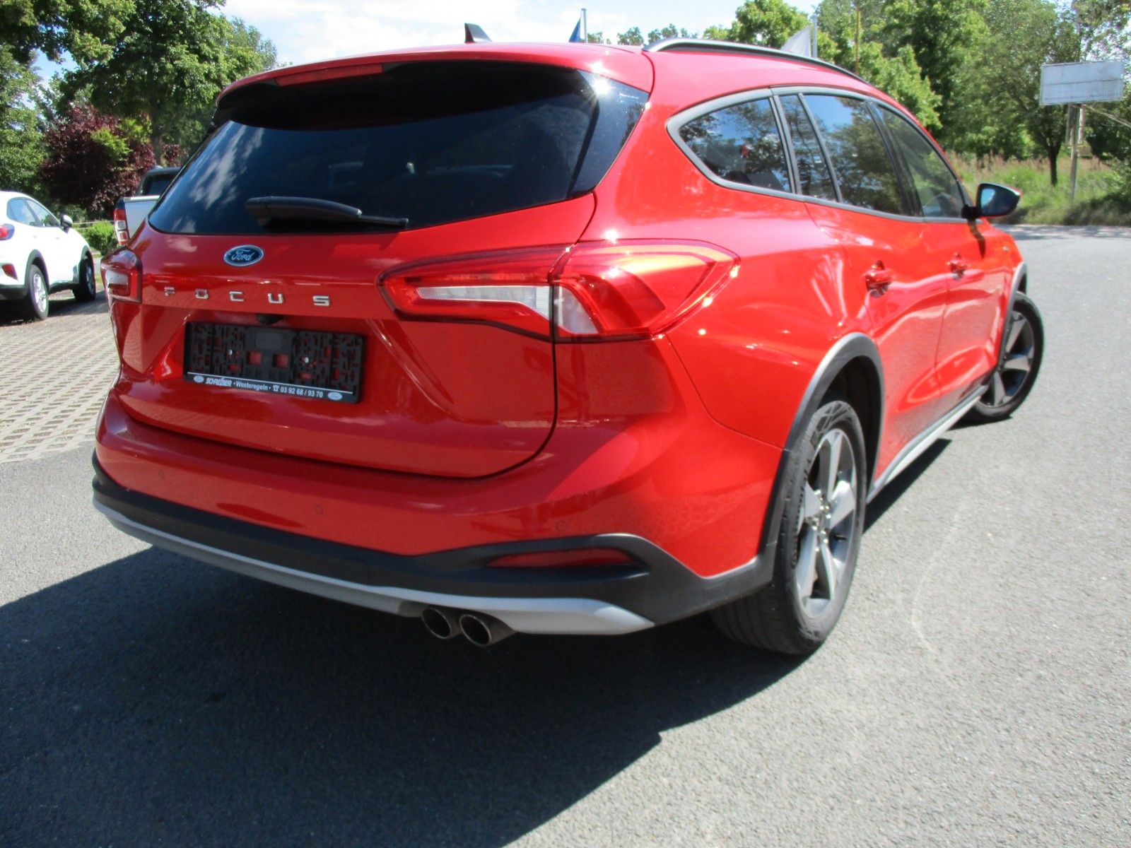 Ford Focus Turnier 1.0 EcoBoost ACTIVE - Samsaru's Car Outlet