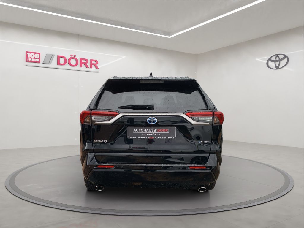 Toyota RAV 4 Plug-in-Hybrid Teamplayer*