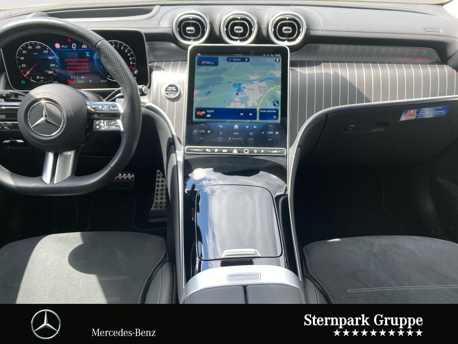 Mercedes-Benz GLC 300 e 4M AMG Premium Plus +AHK+Pano+DIST+20"