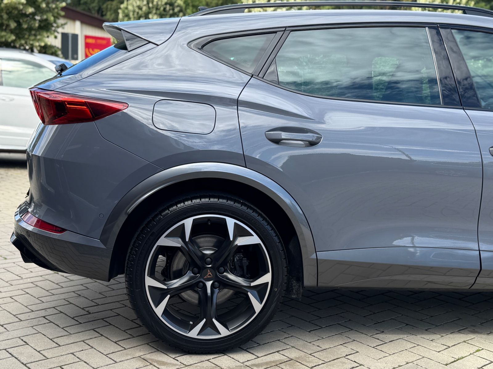 Cupra Formentor VZ 4Drive*Beats*R-Kam*AHK*FullLink*