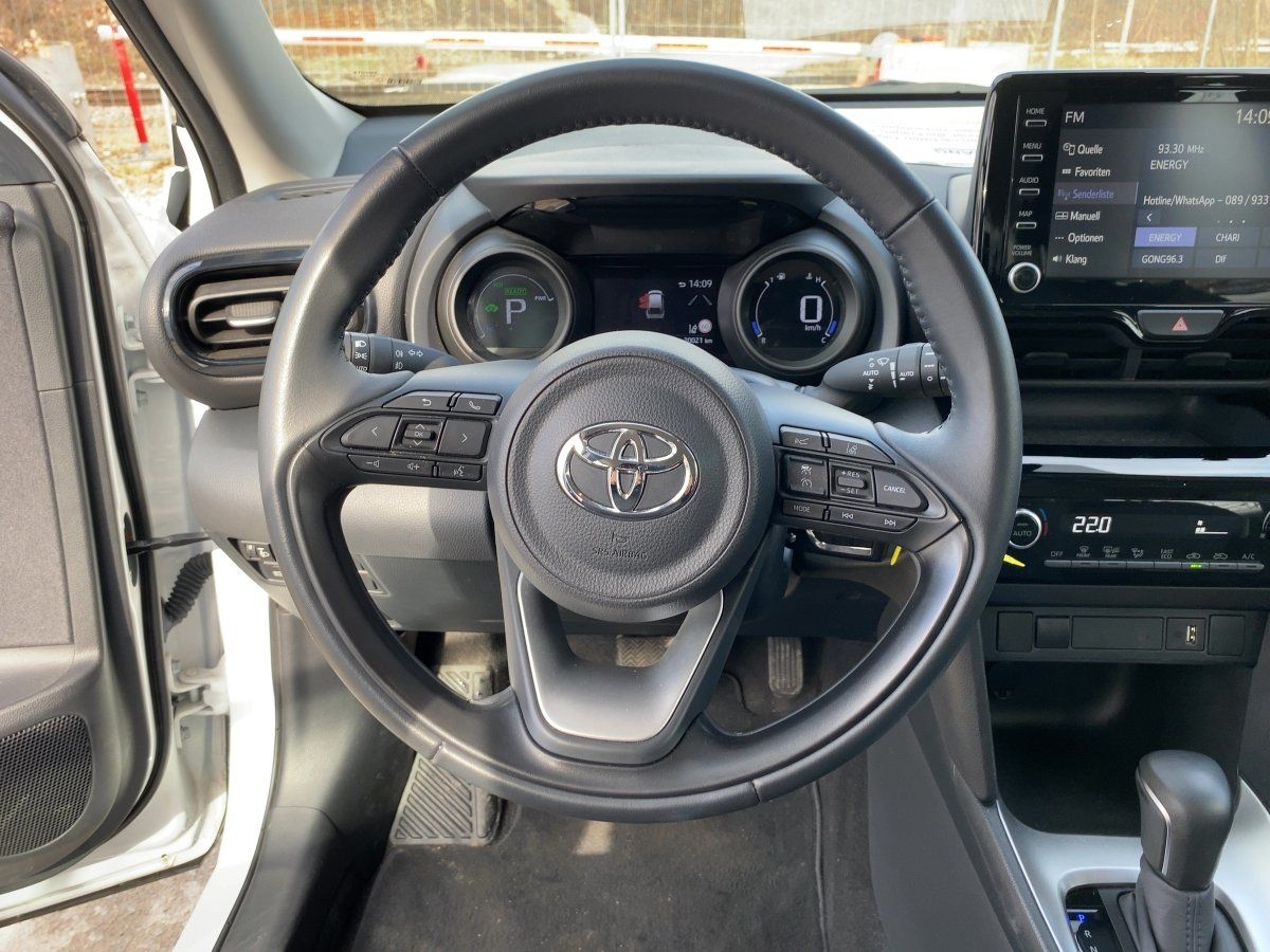 Toyota Yaris Cross 1.5 E FWD Comfort sparsamer Crossove