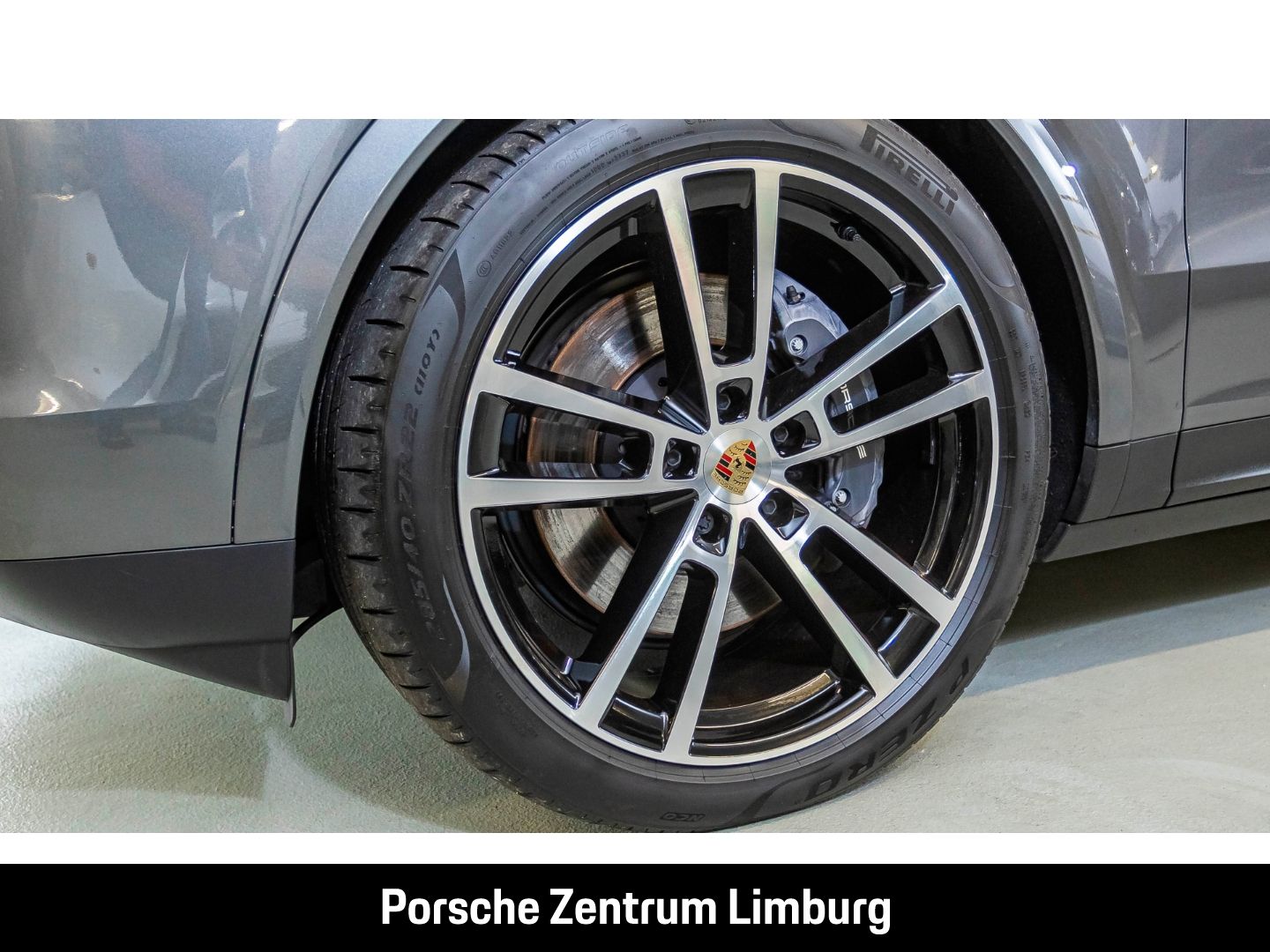 Porsche Cayenne E-Hybrid InnoDrive BOSE Luftfederung LED