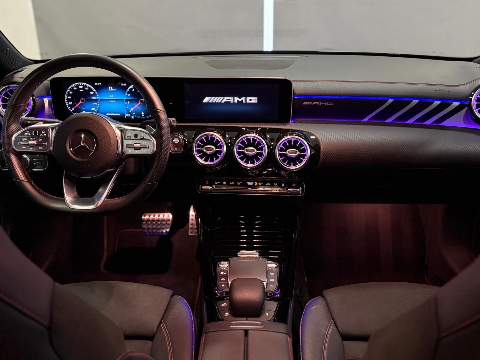 Mercedes-Benz CLA 35 AMG 4M - Samsaru's Car Outlet