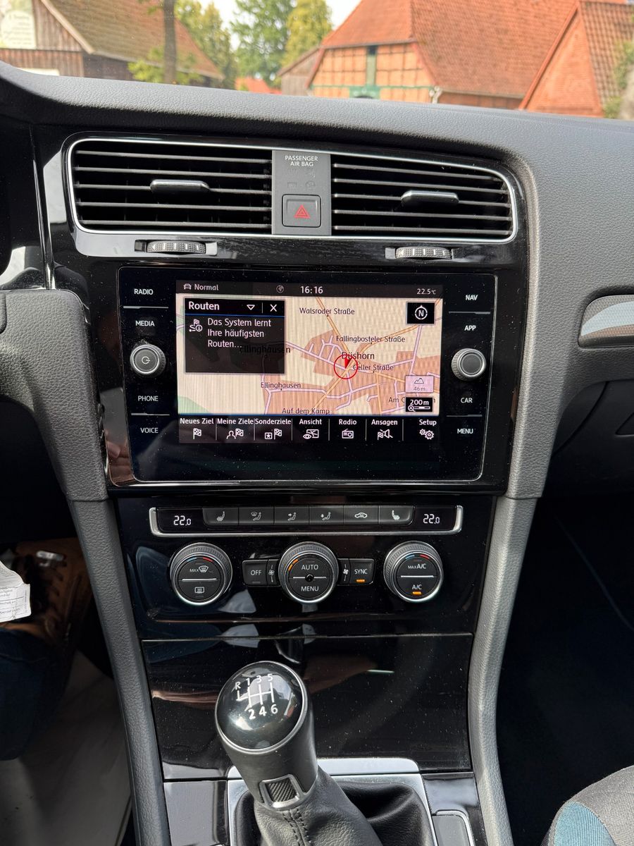 Volkswagen Golf VII Variant IQ.DRIVE - Samsaru's Car Outlet