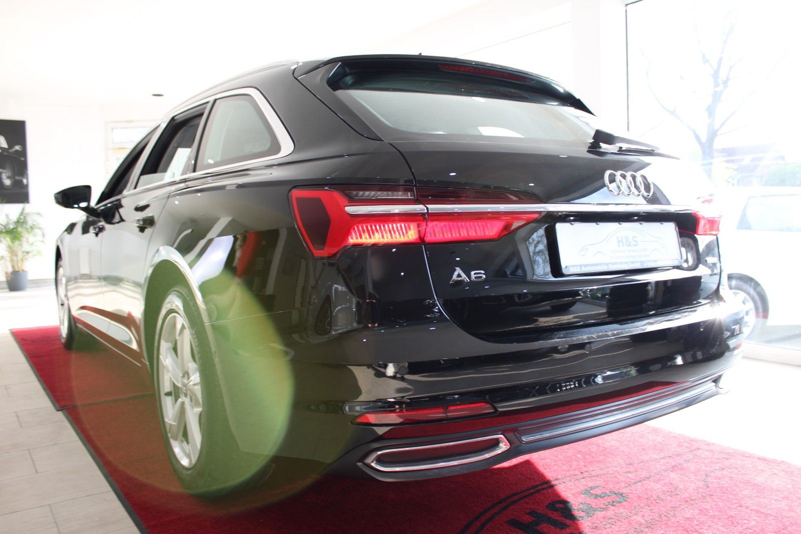 Audi A6 Avant 40 TDI quattro sport - Samsaru's Car Outlet