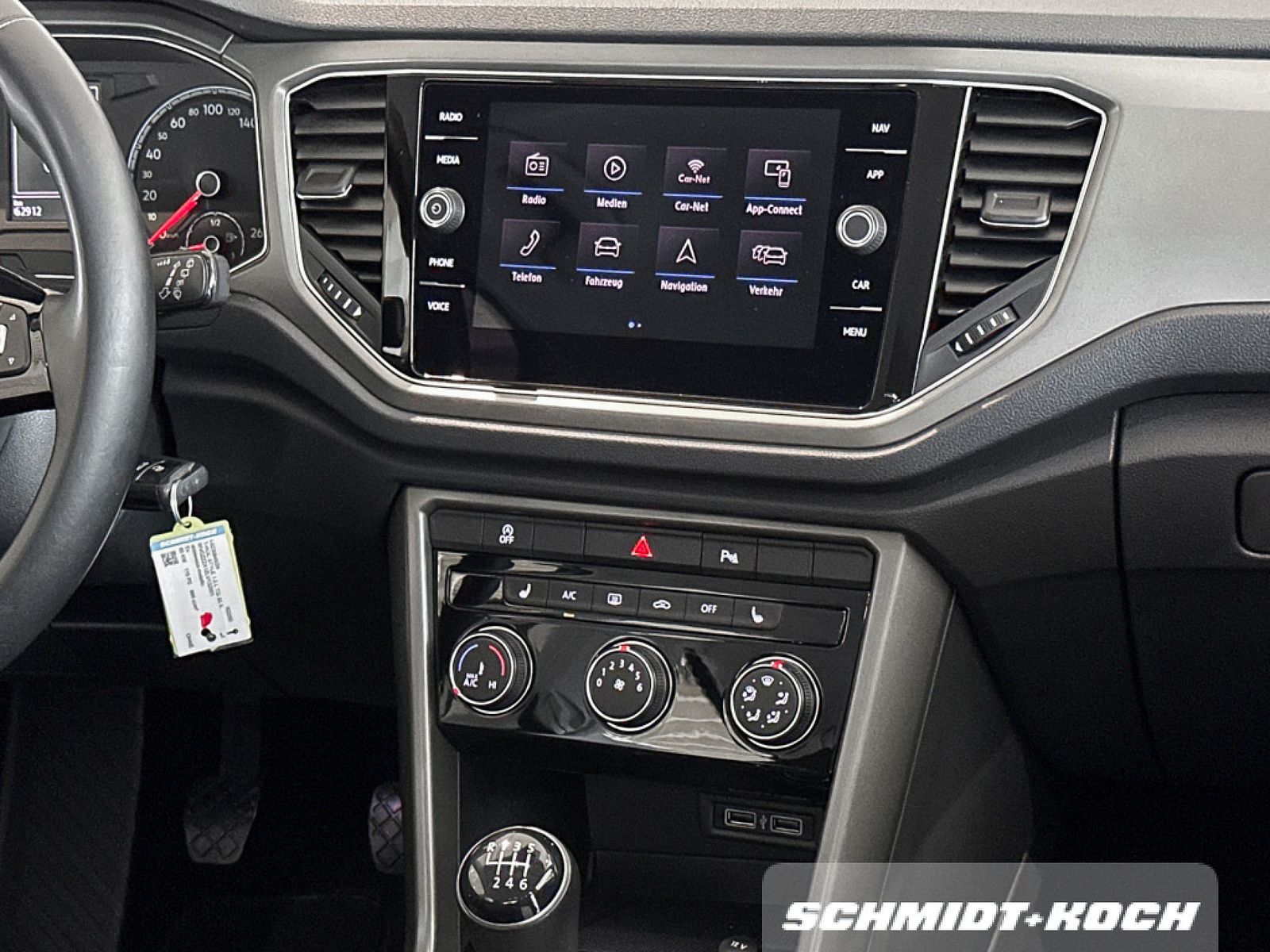 Volkswagen T-Roc Style 1.0 TSI - Samsaru's Car Outlet