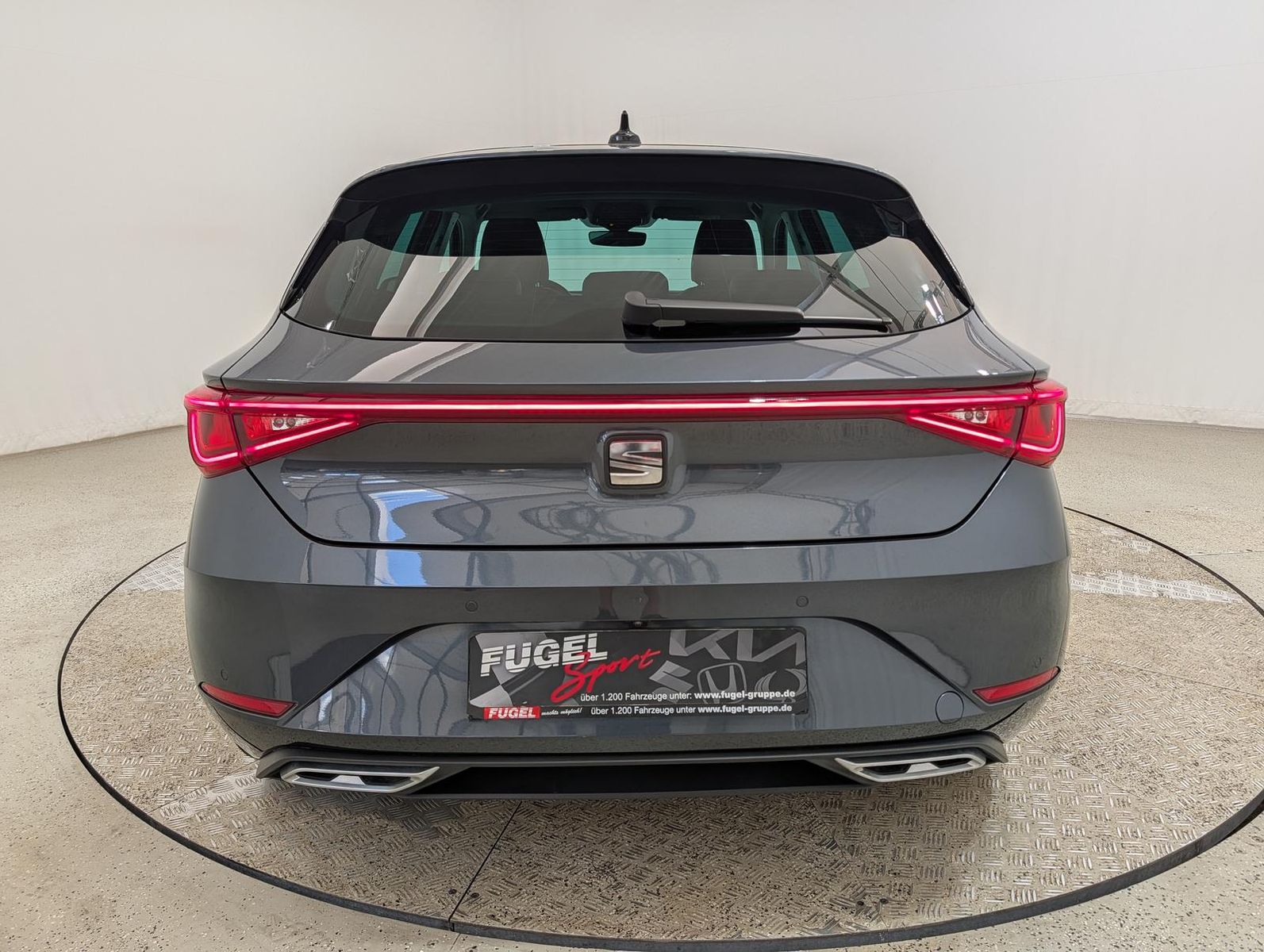 Seat Leon 1.5 eTSI DSG FR AHK|Navi|LED|Winter|18"|ACC