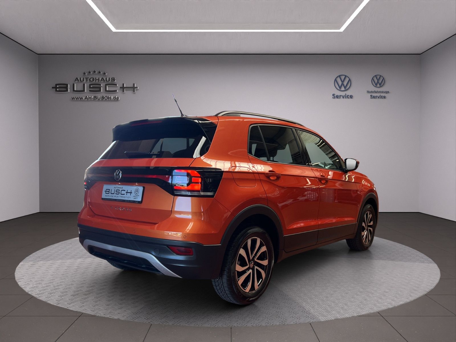 Volkswagen T-Cross Active 1.0l TSI - Samsaru's Car Outlet