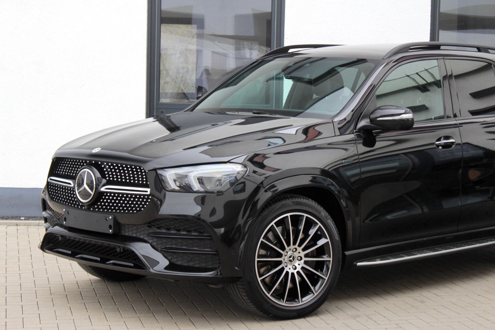 Mercedes-Benz GLE 350 de 4MATIC AMG-STYLING PANO AHK 21 ZOLL