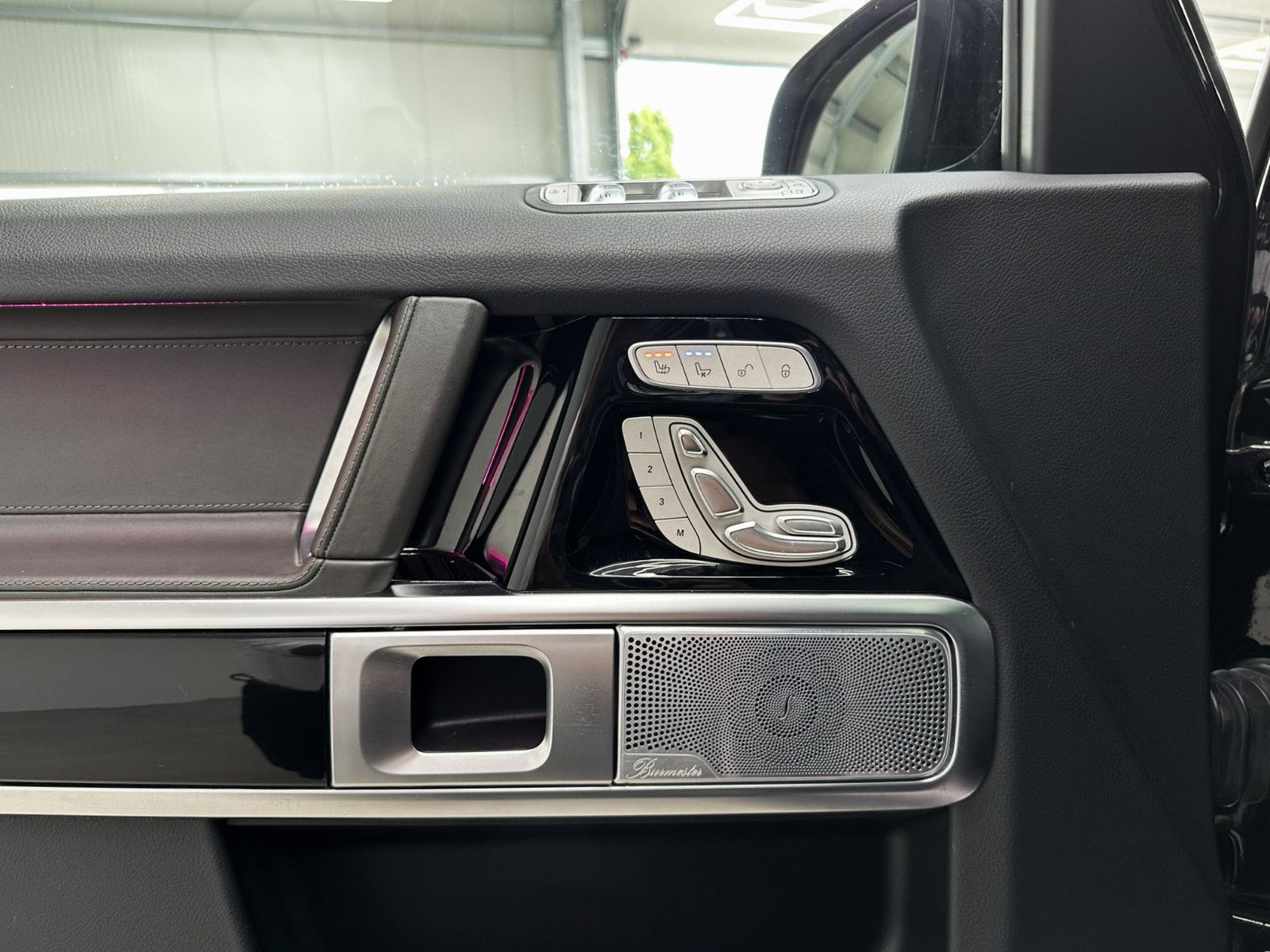 Mercedes-Benz G 500 AMG Line - Samsaru's Car Outlet