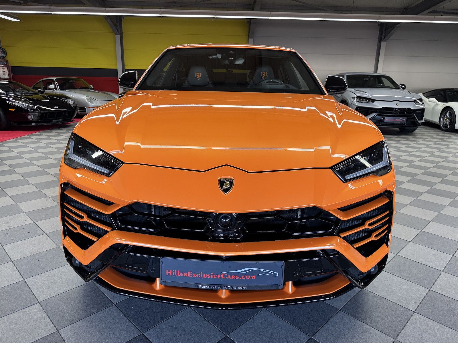 Lamborghini Urus Dt.Auto - Samsaru's Car Outlet