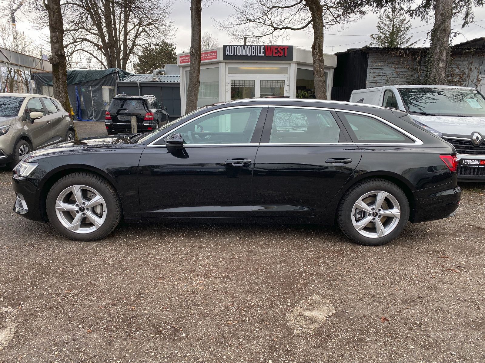 Audi A6 Avant 45 TFSI ADVANCED - Samsaru's Car Outlet