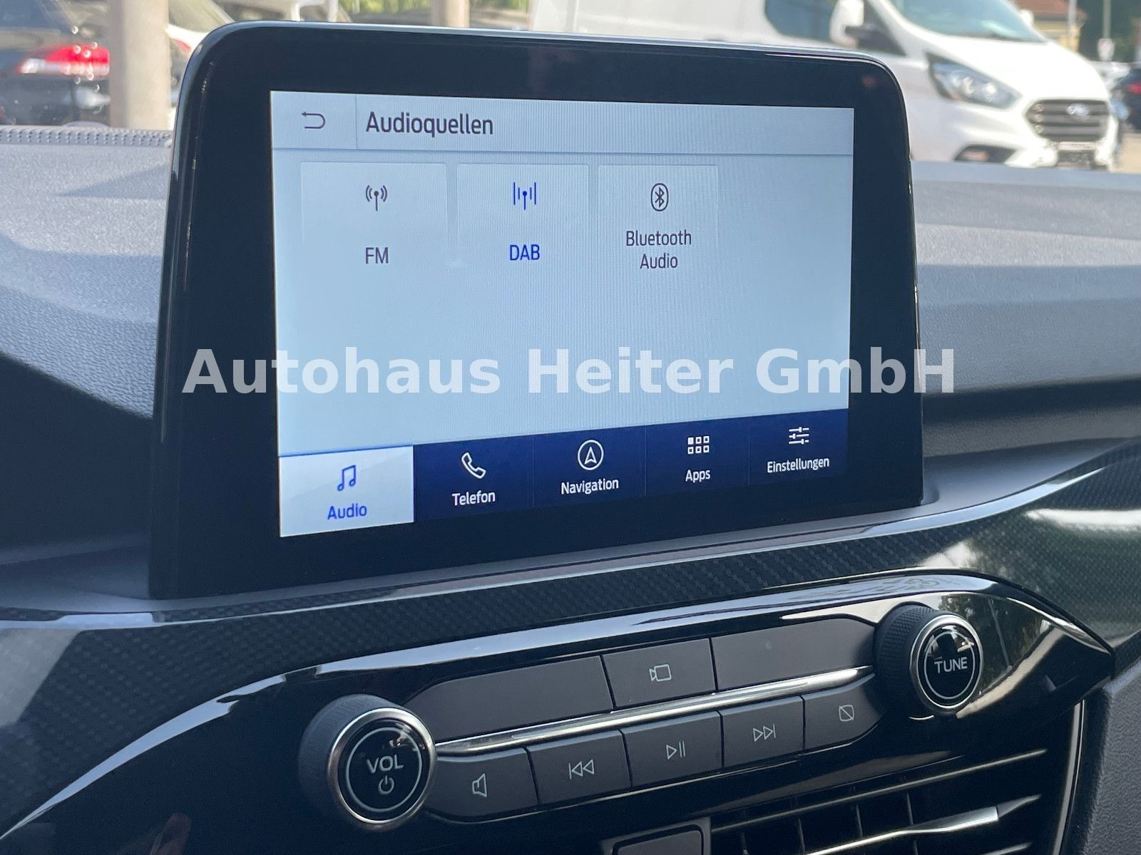 Ford Kuga PHEV ST-Line X - Samsaru's Car Outlet
