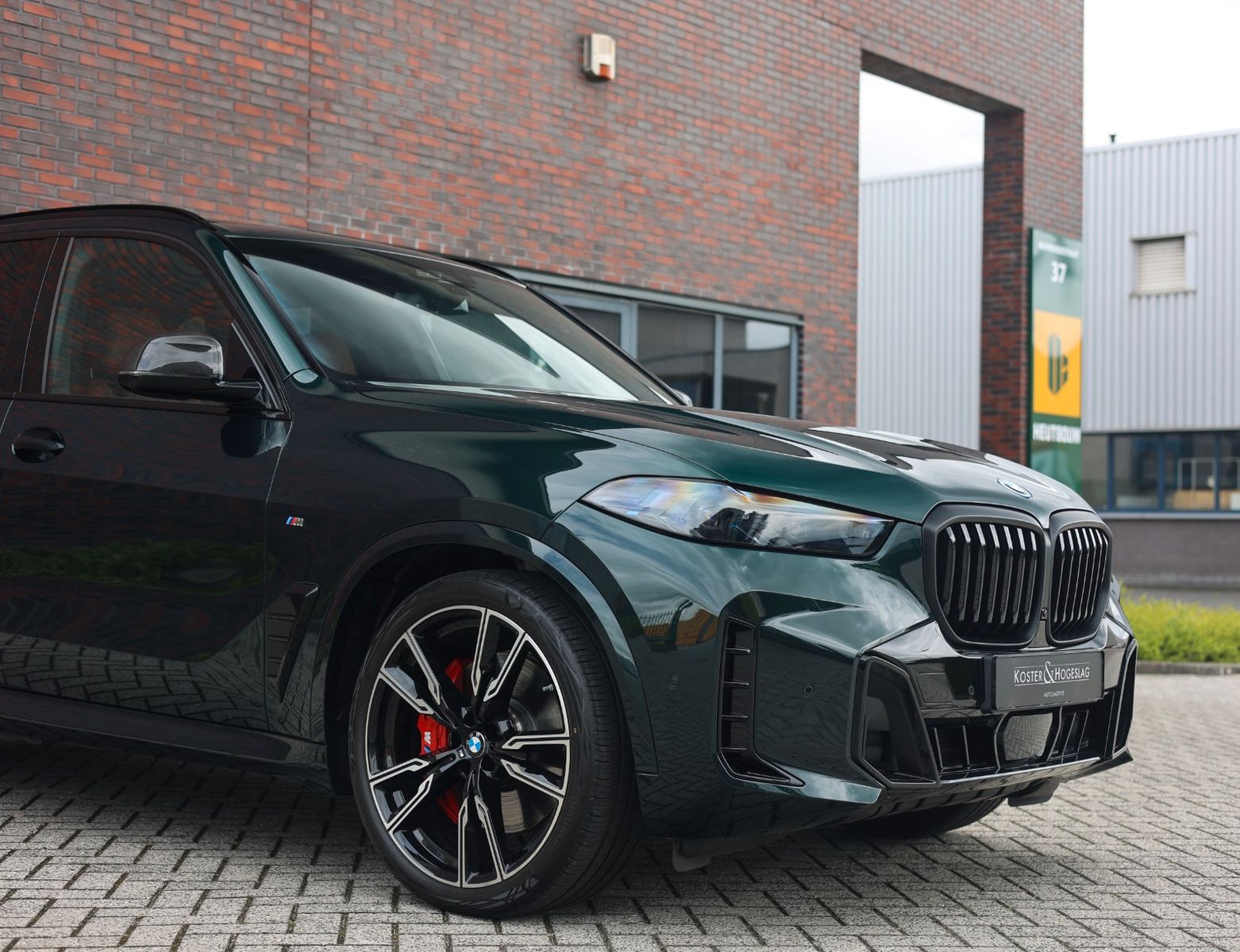 BMW X5 50e xDrive | Individual - SkyLounge