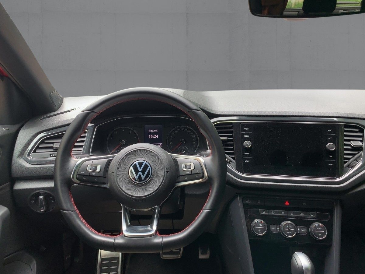 Volkswagen T-Roc 1.5 TSI DSG SPORT - Samsaru's Car Outlet