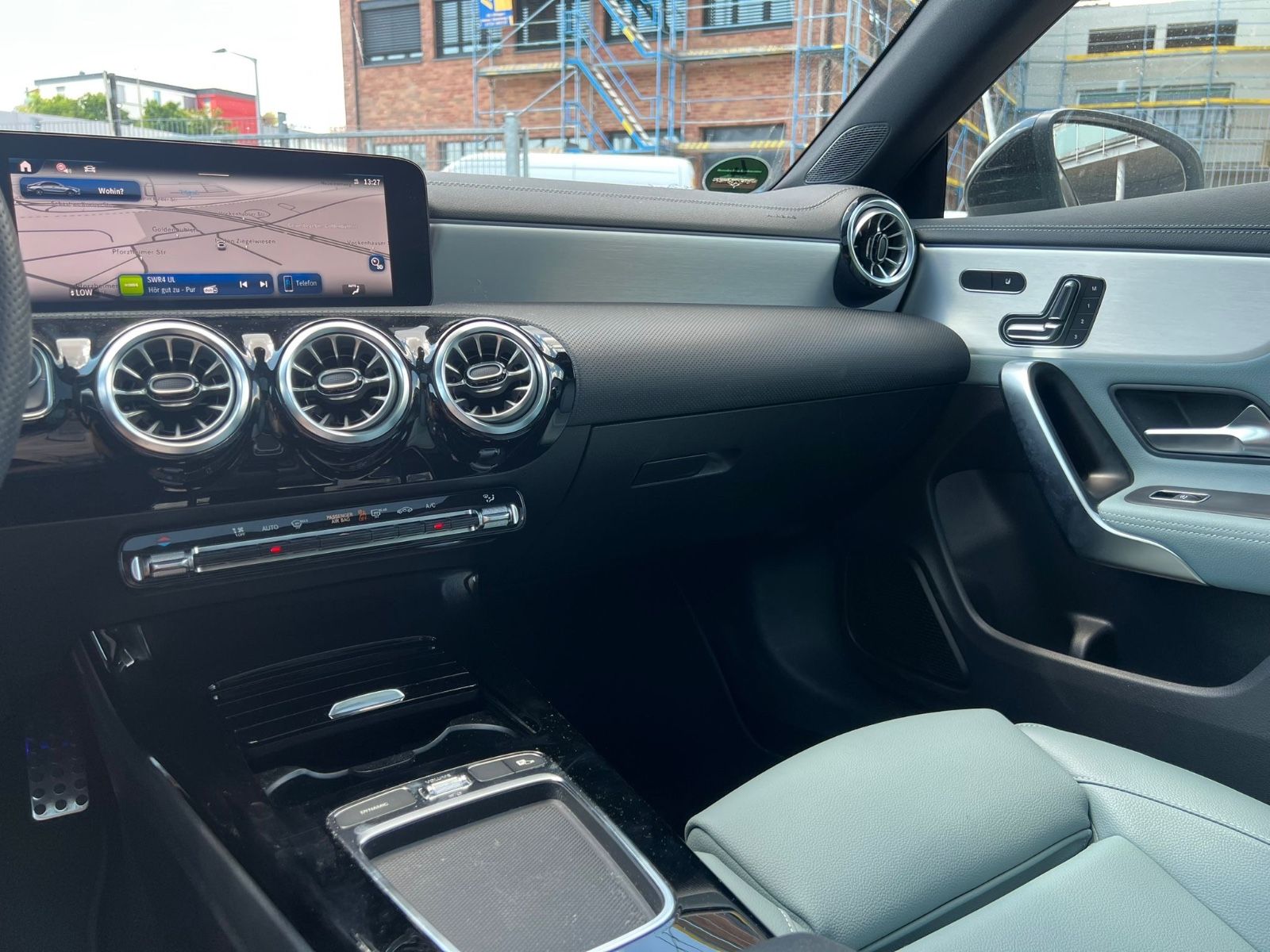 Mercedes-Benz CLA 200 AMG - Samsaru's Car Outlet