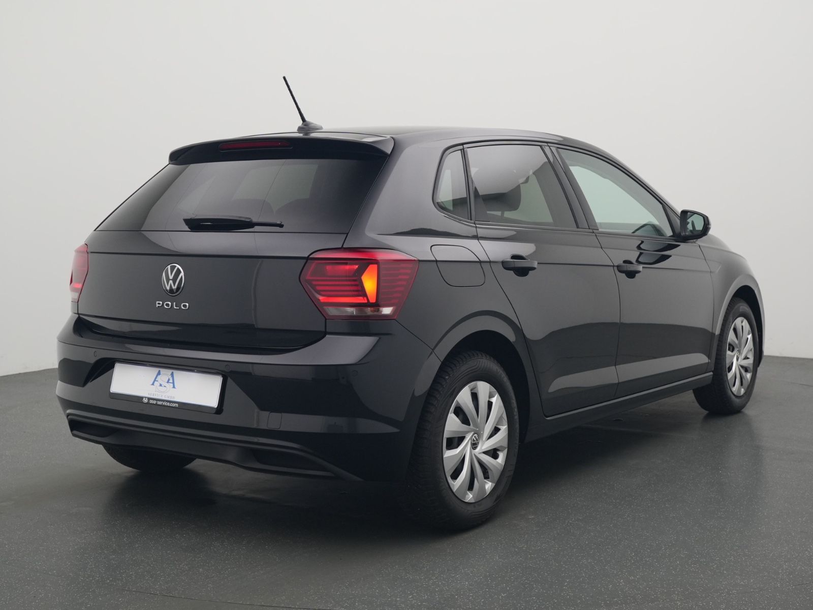 Volkswagen Polo Comfortline DSG - Samsaru's Car Outlet