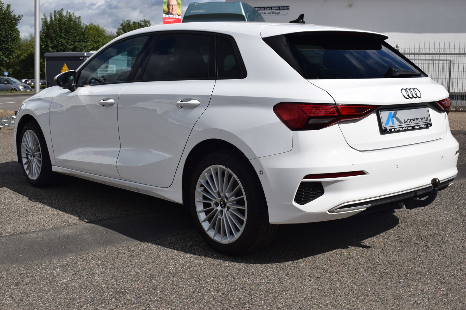 Audi A3 Sportback 30 TDI advanced Automatik/AHK