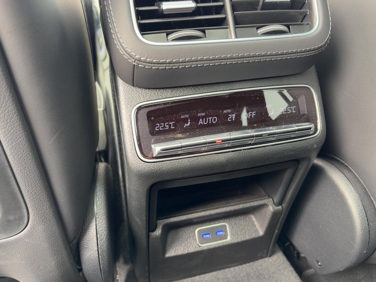 Mercedes-Benz GLE 450d 4MATIC AMG+HUD+PANO-DACH+BURM.+360