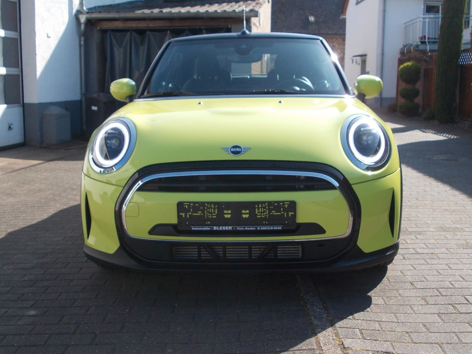 MINI COOPER Cabrio Cooper Classic - Samsaru's Car Outlet