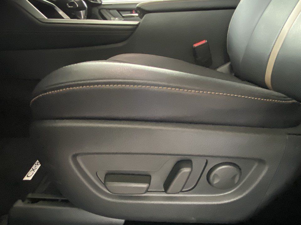 Mazda CX-80 3.3 BLACK FRIDAY Homura Plus 7-Sitzer Pano