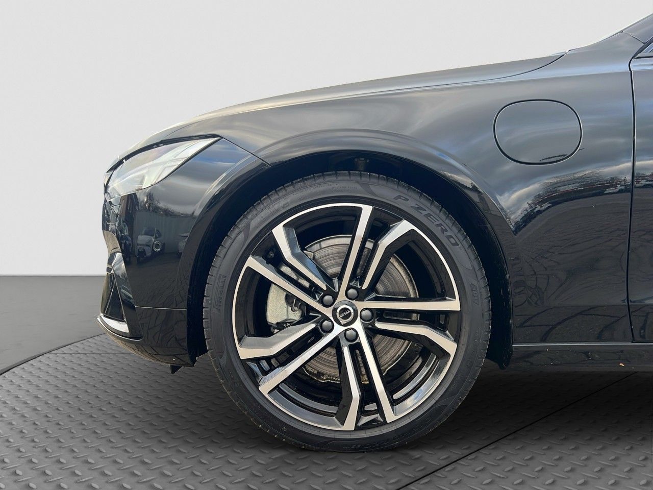 Volvo S90 T8 Ultimate Dark Plug-In Hybrid/Four-C/360K