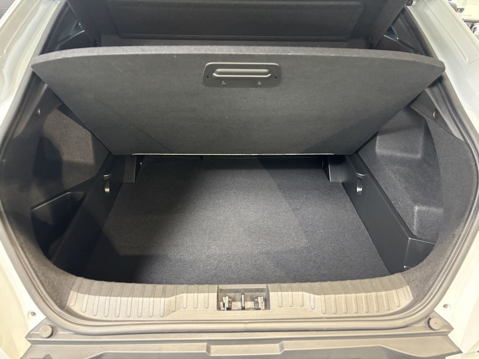 Renault Arkana R.S. LINE TCe 160PS - Samsaru's Car Outlet