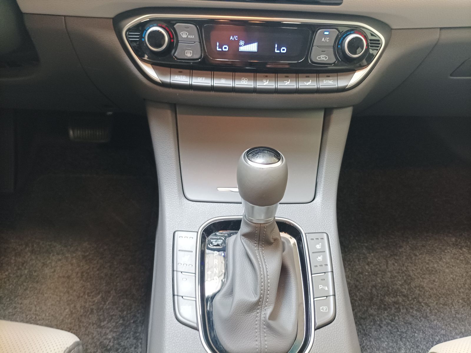 Hyundai i30 1.5 T-GDI Prime - Samsaru's Car Outlet