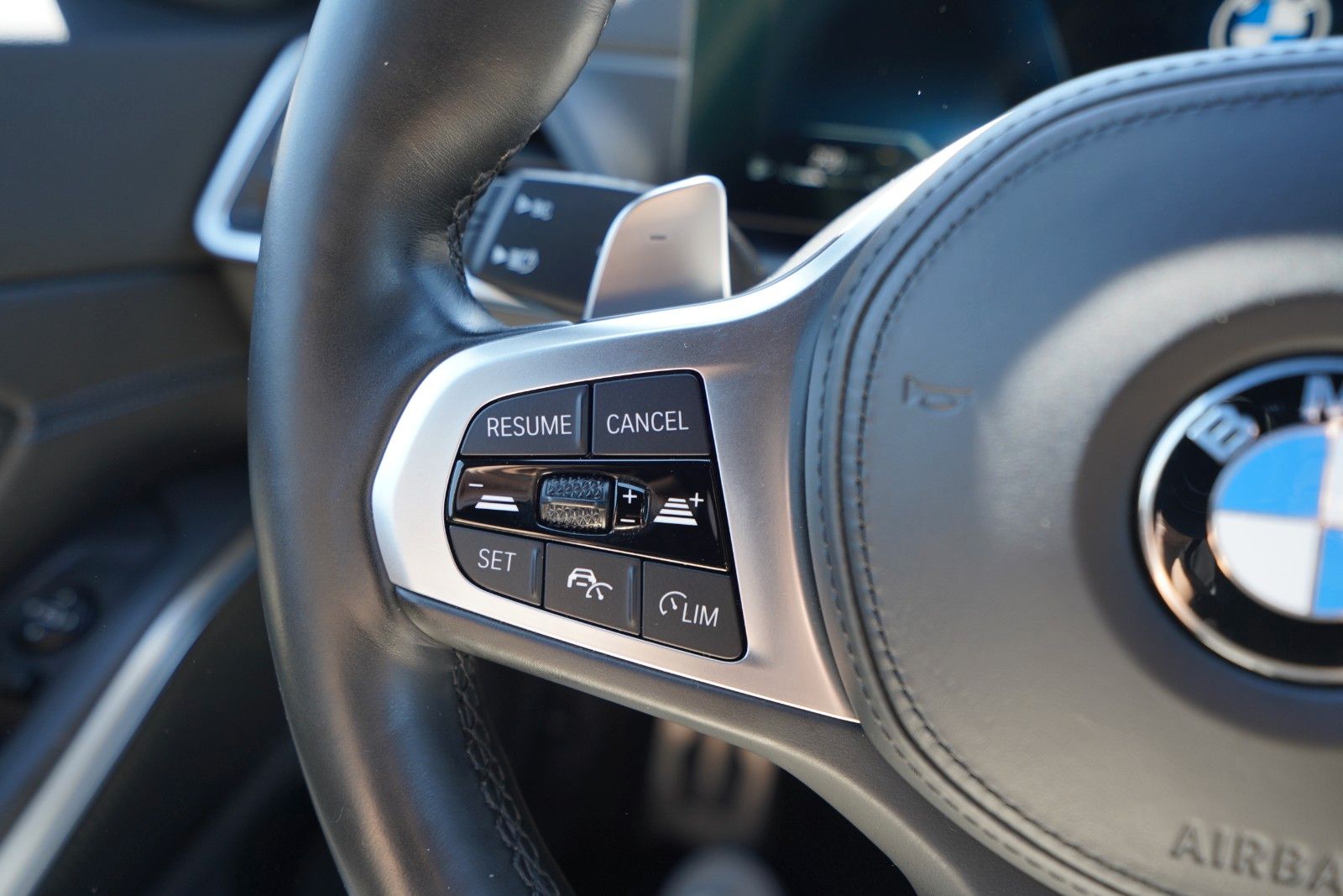 BMW 320d xDrive M Sport - Samsaru's Car Outlet