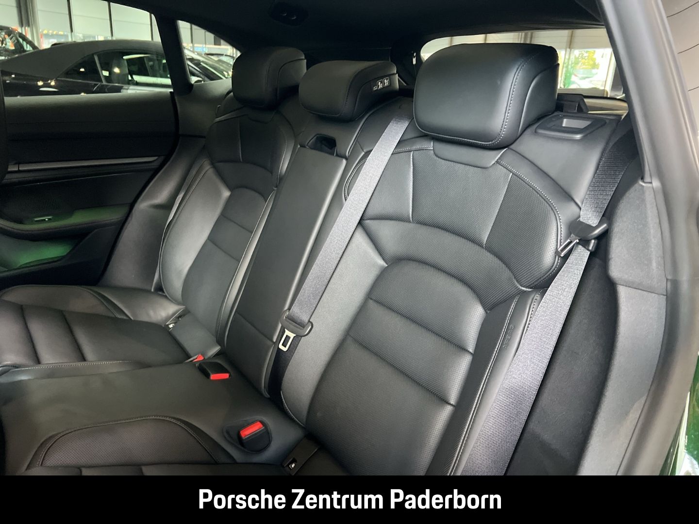Porsche Taycan 4S Cross Turismo InnoDrive Head-Up 21-Zol
