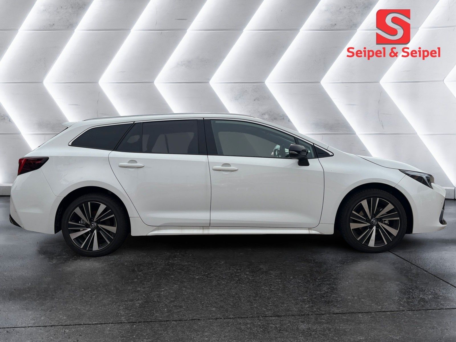 Toyota Corolla TS Hybrid Teamplayer *Technik-Paket