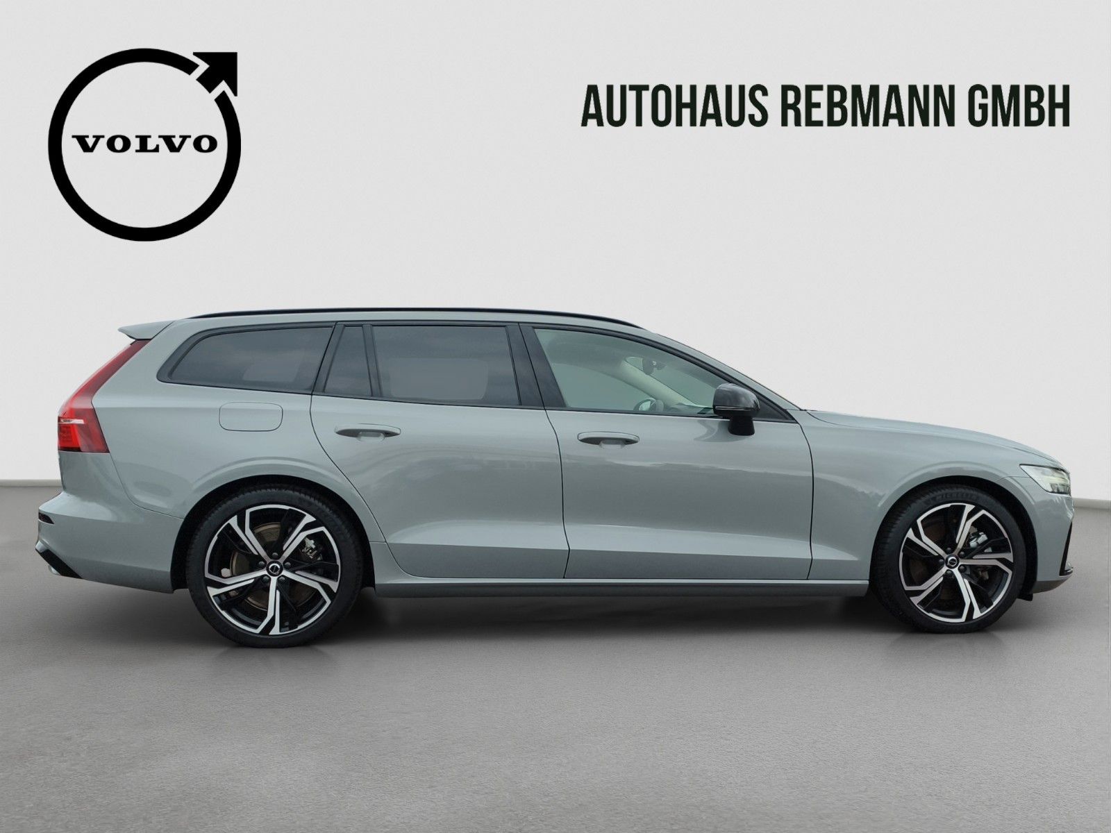 Volvo V60 T6 Plus Dark Recharge Plug-In Hybrid AWD*AHK