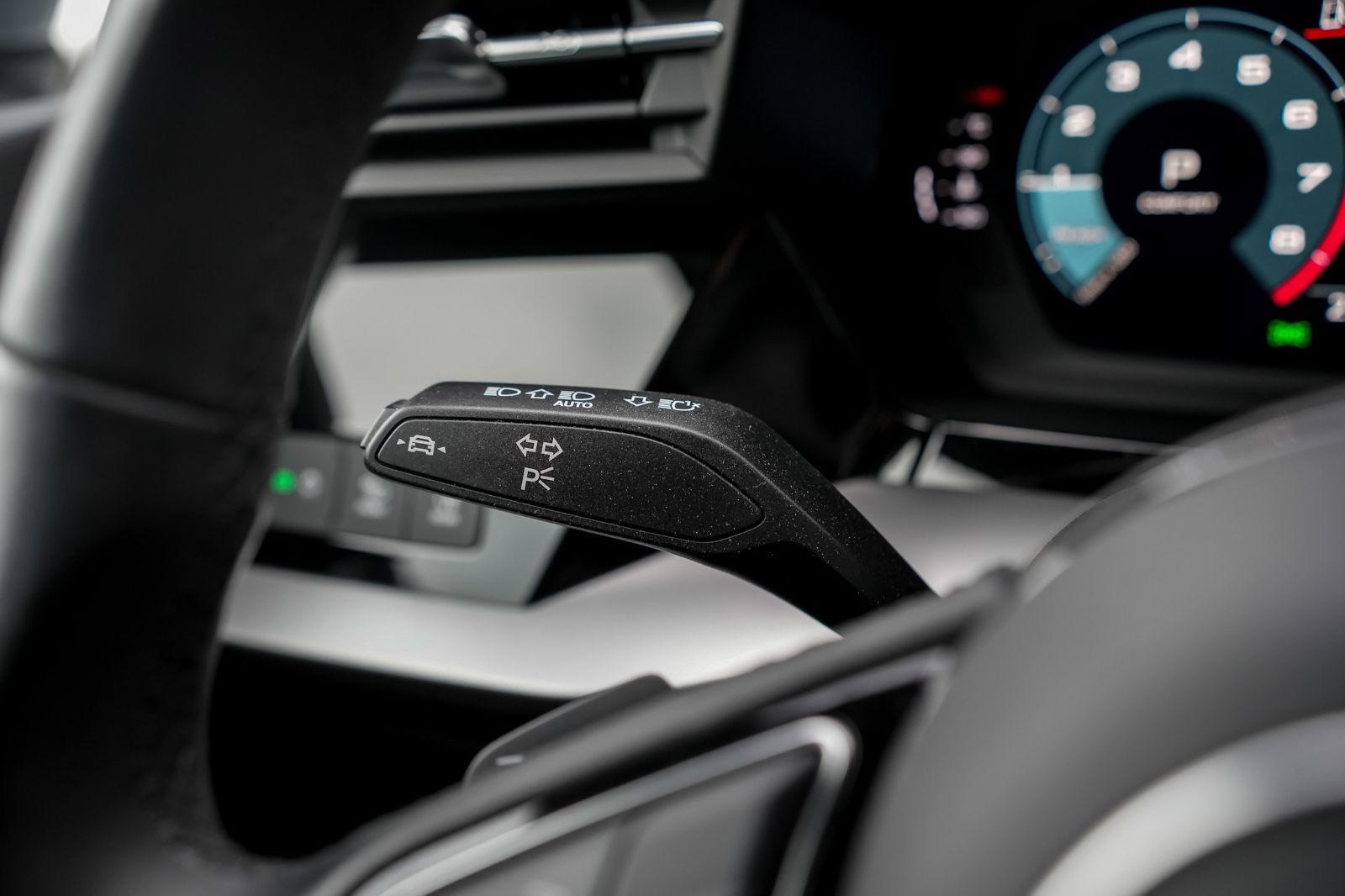 Audi A3 Sportback 35 TFSI advanced - Samsaru's Car Outlet