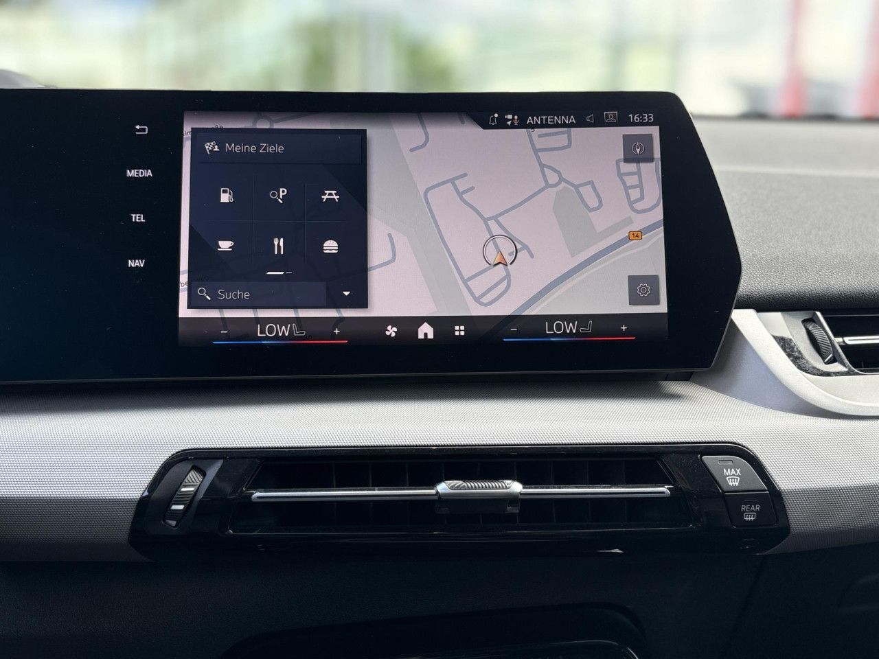 BMW X1 xDrive20d - Samsaru's Car Outlet