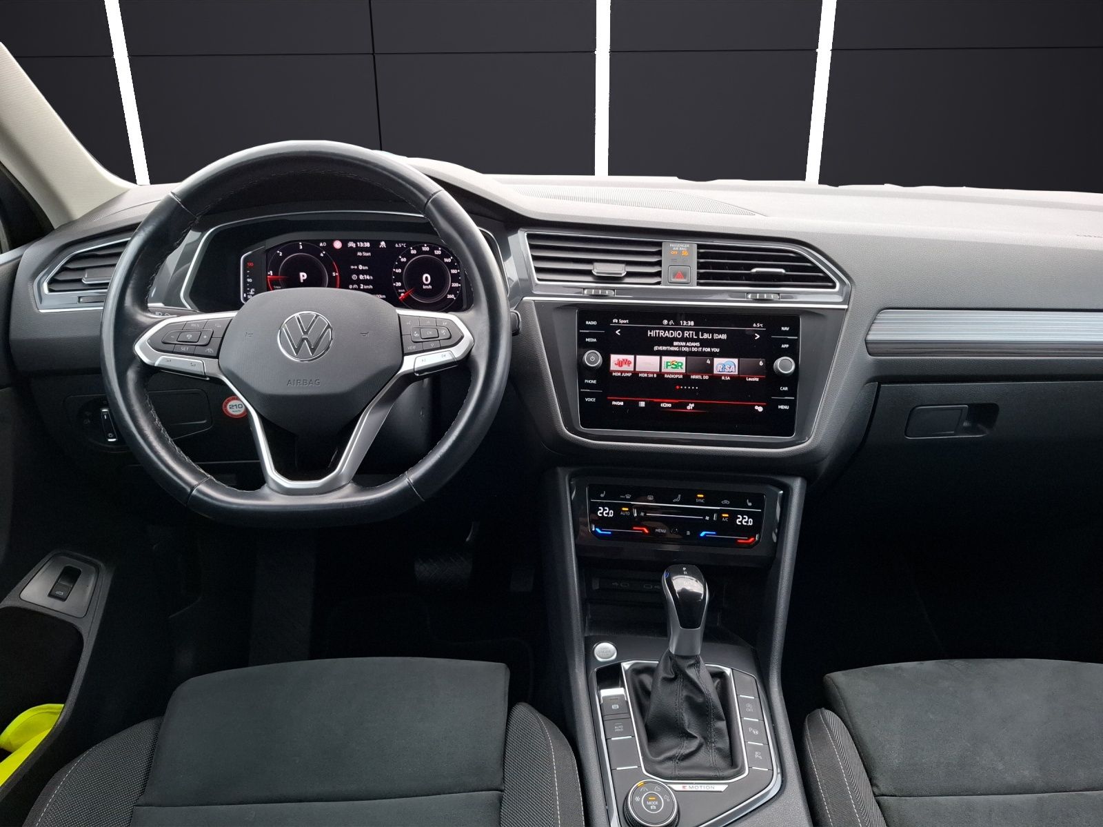 Volkswagen Tiguan Allspace TDI Elegance DSG 4M Standhzg Mat