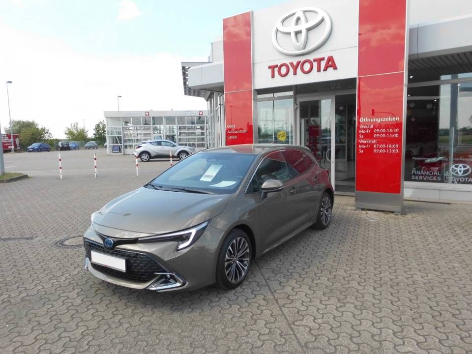 Toyota Corolla HSD - Samsaru's Car Outlet
