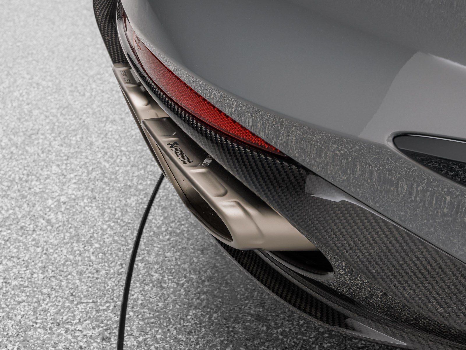 Bentley Continental GT Speed V8 Hybrid 2026 *Akrapovic,