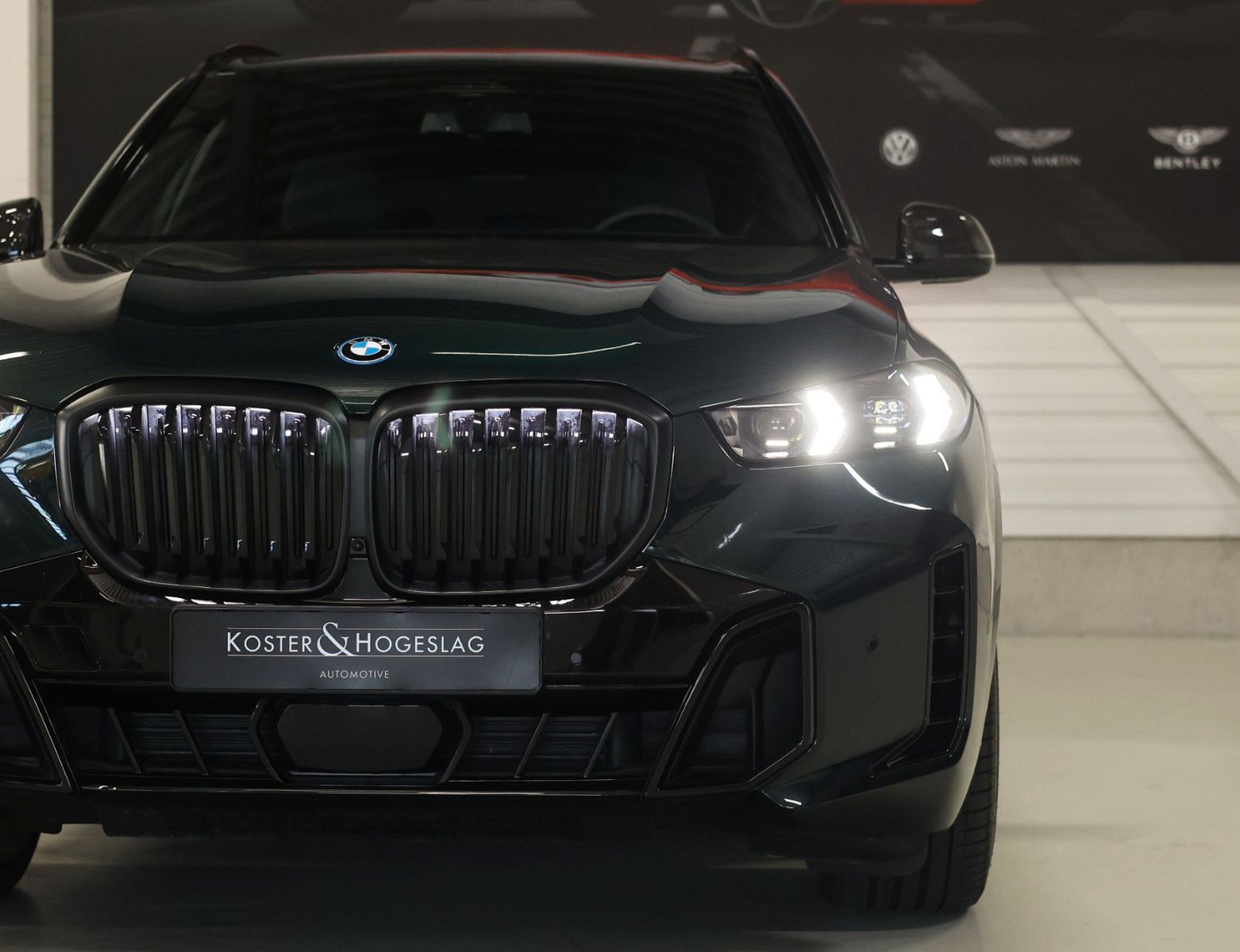 BMW X5 50e xDrive | Skylounge - AHK - HUD