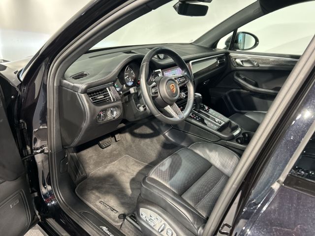 Porsche Macan T - Samsaru's Car Outlet